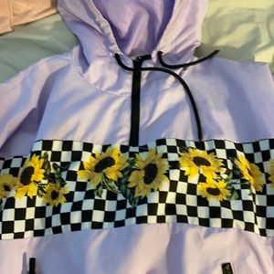 𝙲𝚑𝚎𝚌𝚔𝚎𝚛𝚎𝚍 𝚜𝚞𝚗𝚏𝚕𝚘𝚠𝚎𝚛 𝚓𝚊𝚌𝚔𝚎𝚝